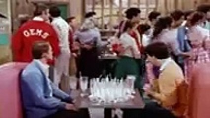 To wheel or not to wheel - Boiler Room Moments