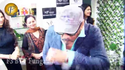 Jackie Shroff With Ayesha & Zarina Wahab Unveil Natural Beauty Product Line & Organic Services