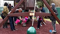 Obamas donate Malia and Sasha's playground to homeless shelter-xSDK7KtEEho