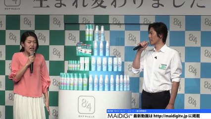 横澤夏子、イベントで早着替え！「8×4」�