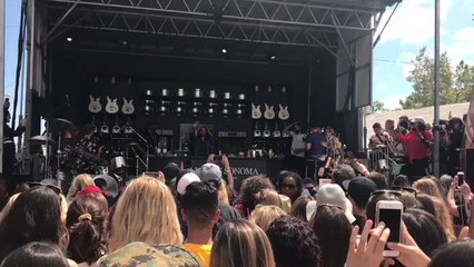 Ayesha Curry Raps About Recipes During Napa Festival as Steph Dances in The Background
