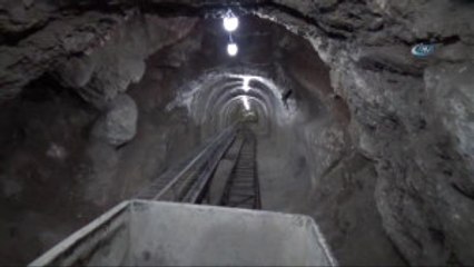 Dracula'nın Esir Tutulduğu Kaledeki Gizli Geçitte 140 Metre Derinliğe Ulaşıldı