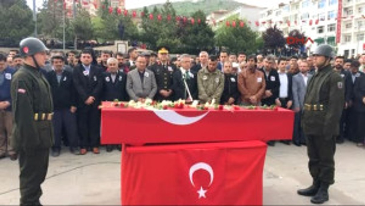 Yozgat Çukurca Şehidi Uzman Çavuş Gökhan Peker Törenle Son Yolculuğuna Uğurlandı