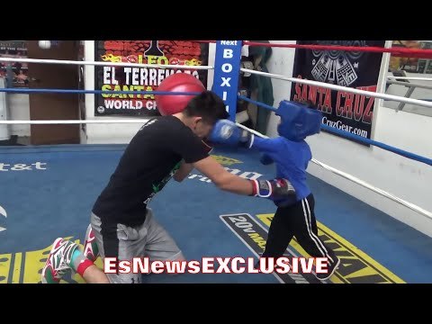 Leo Santa Cruz SPARRING 3 YEAR OLD Little Arnold; HUMBLE!!! EPIC!!! - EsNews Boxing