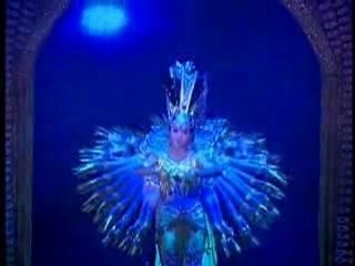 Danza Sagrada Kwan Yin de los Mil brazos