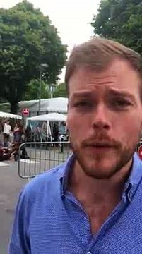 A la foire aux croûtes .. une institution brestoise..