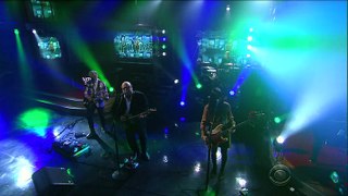Pixies - Tenement Song [Live on Stephen Colbert]