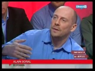Féminisme : Alain Soral face à Anne Hidalgo sur Direct 8