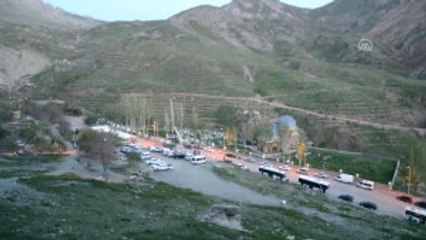 Şehit ve Gazi Yakınlarına Tarihi Türbede Iftar