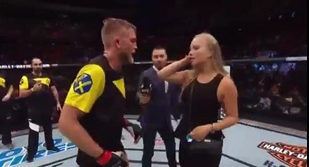 Gustafsson proposes girlfriend after fight