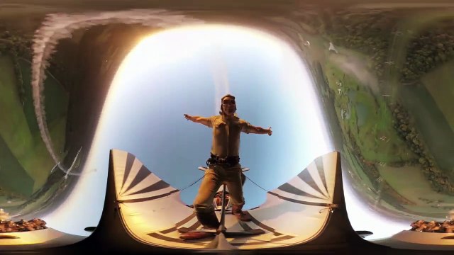 VR experience wing walking in 360 degrees-i9p1
