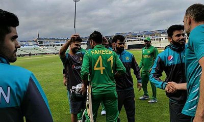 Pakistan beat Bangladesh by chasing 341 - Fahim Ashraf 64 off 30 balls پاکستان ہارا ہوا میچ جیت گیا