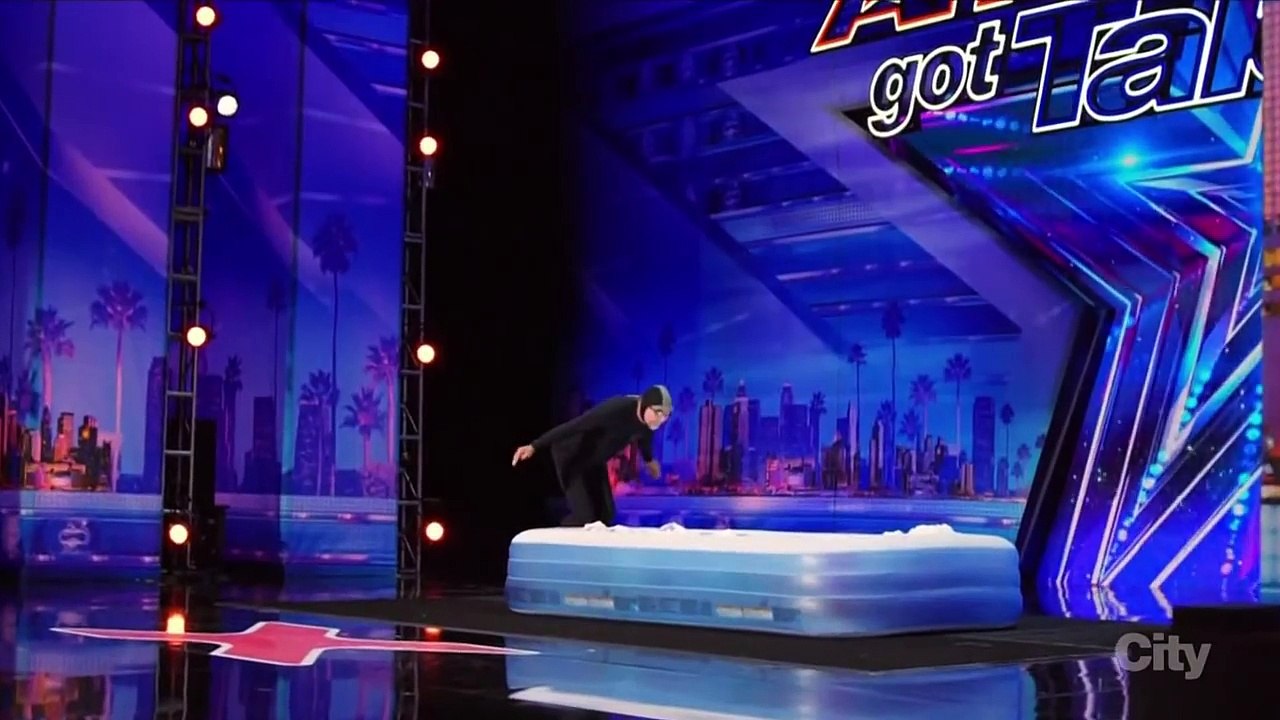 Hilarious Judges Reactions Ever On America s Got Talent