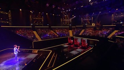 Joe Dassin - Les Champs-Elysées (Maxime) _ The Voice Kids 2016 _ Blin