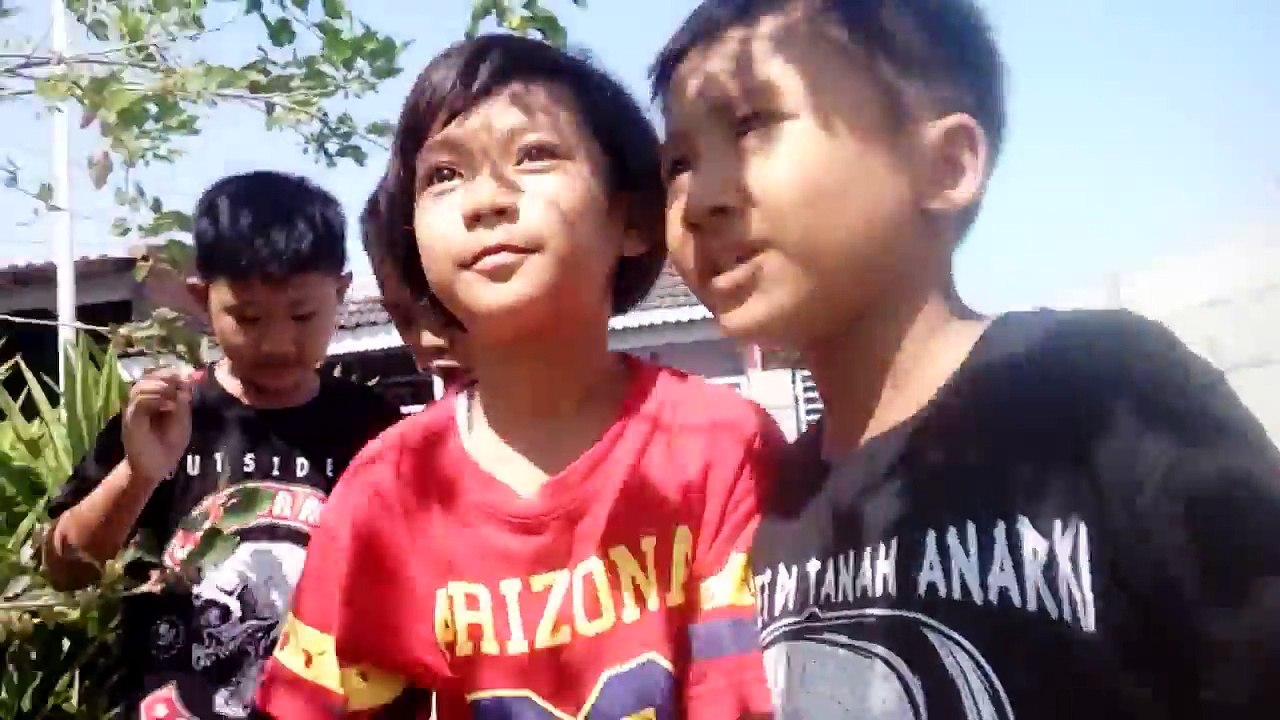 Jalan jalan nyari  buah marbai part 1