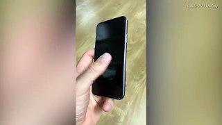Video blogger shows off iPhone 8 dummy design with no home button