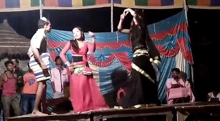 पलंग करे चोए चोए भोजपुरी Dance