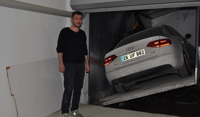 Otomobilini 1 yıldır apartman asansöründen çıkaramıyor