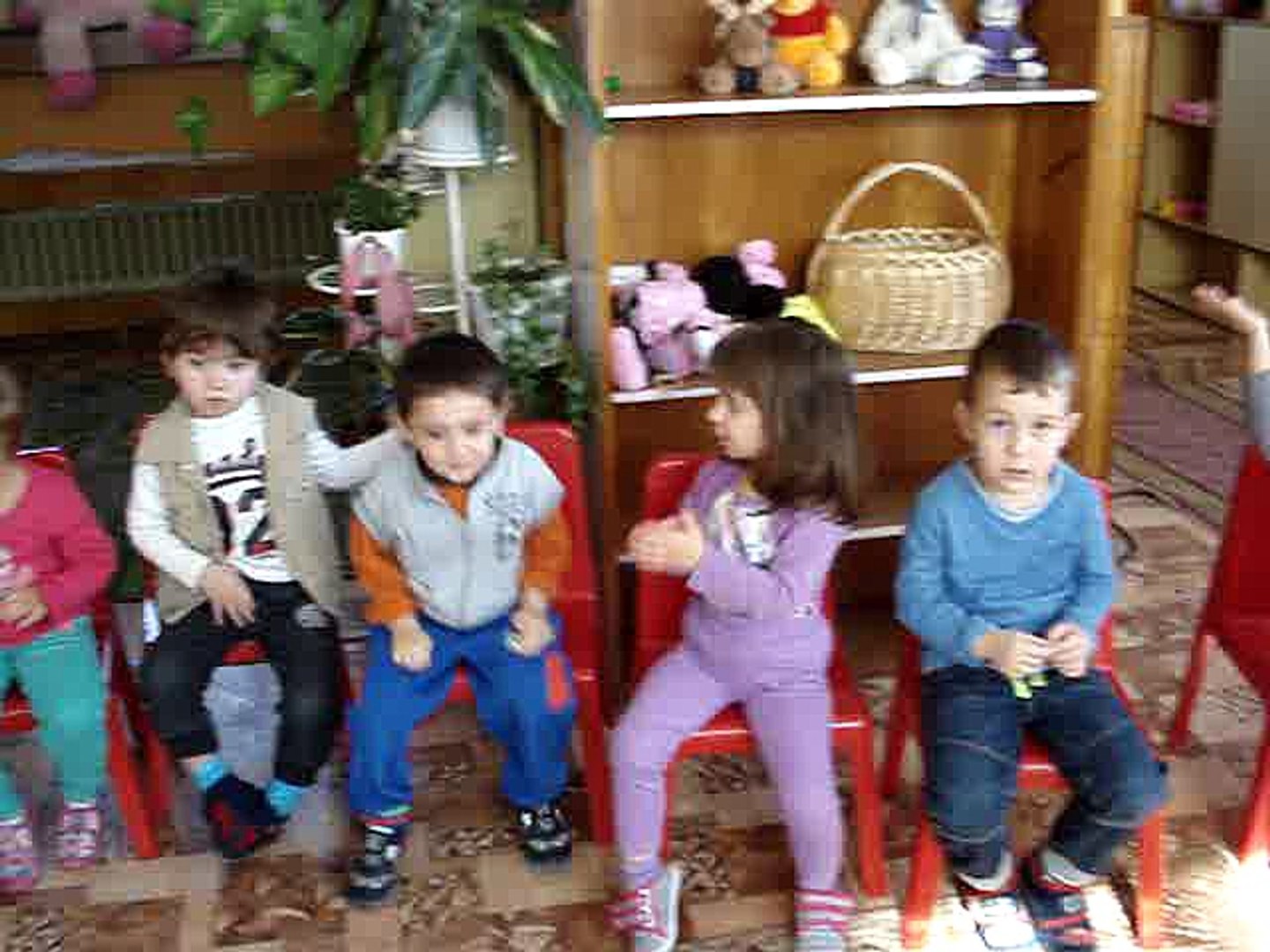 ⁣..Мързеливото коте''текст и музика Кина Павлова Вълчева -Николова