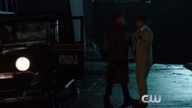 DC's Legends of Tomorrow 2x08 Inside 'The Chicag