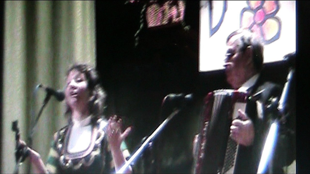 ,,Песен за  Първомайци''текст и музика Кина Павлова Вълчева - Николова ,изп.авторкта ,2011г.,Първомайци