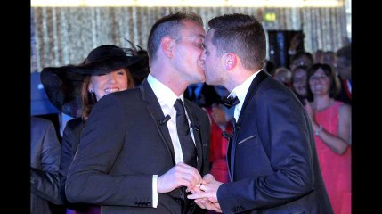 Le premier mariage homosexuel en France célèbre ses 4 ans (vidéo)