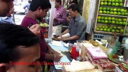 Indian Street Food - GRILLED SANDWICH (Chicken & Egg) - Street Food India Kolkata