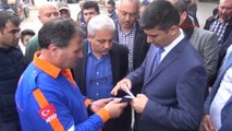 Manisa Valisi Mustafa Hakan Güvençer Deprem Bölgesinde