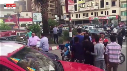 رادار الخير.. بالفيديو.. ضباط شرطة فى سوهاج يوزعون الإفطار على الصائمين