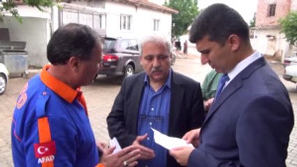 Vali Güvençer, Deprem Bölgesinde Incelemelerde Bulundu