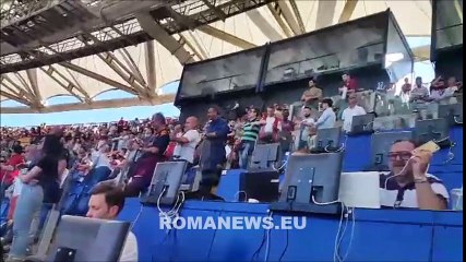 Totti Day. Stadio pieno ad un'ora dalla gara