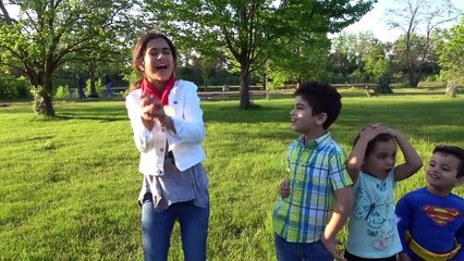 BLINDFOLD WATER BALLOON CATCH CHALLENGE - Challenges For Kids_ 4 Kids Toy Review