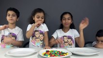 M&Ms SPOON FILLING CHALLENGE - Challenges for Kids_ 4 Kids Toy Review