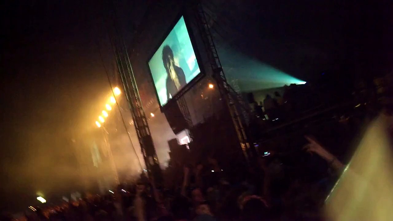 the 1975 @ leeds festiival