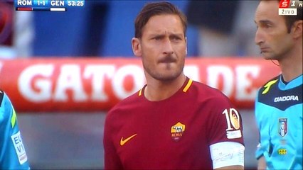 Francesco Totti Enters The Pitch For The Last Time vs Genoa!