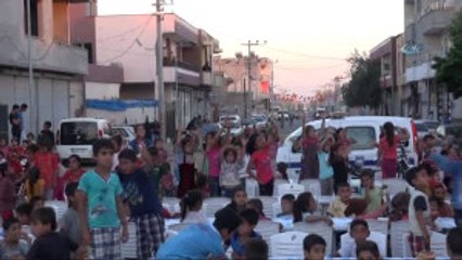 Suriyelilerin İftar Coşkusu