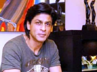 [MP4 480p] Shahrukh Khan's 200 CRORE House Mannat Inside Video _ Lifestyle & Home
