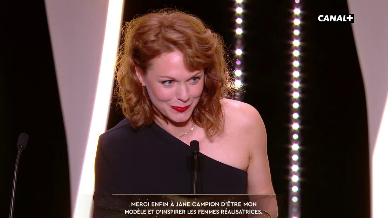 Maren Ade vient prononcer le discours de Sofia Coppola (Prix de la mise en scène)  - Festival de Cannes 2017