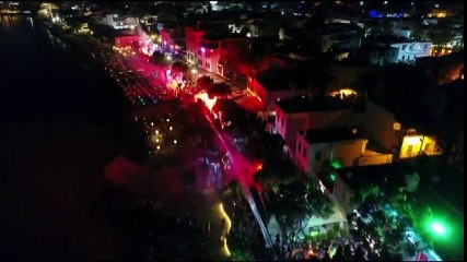 Beşiktaşlılar 1903 Meşale Yakarak Geceyi Gündüze Çevirdiler