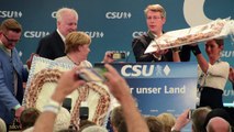 Merkel: Europa não pode contar só com EUA e Reino Unido