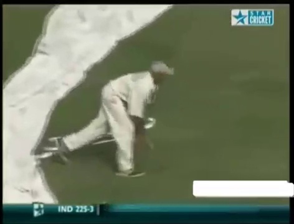 Suresh Raina 101 68 vs Hong Kong Asia Cup 2008 1st ODI Century Waptub