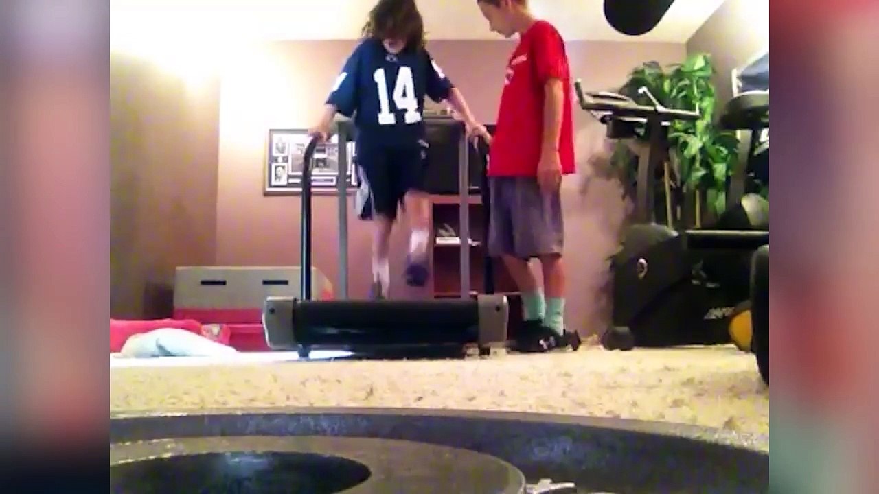 Best TREADMILL and YOGA BALL Fails of 2016 | Funny Fail Compilation