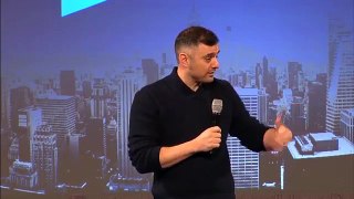 AdExchanger's Industry Preview Gary Vaynerchuk Keynote _ New York City 2017-BmCXiyT