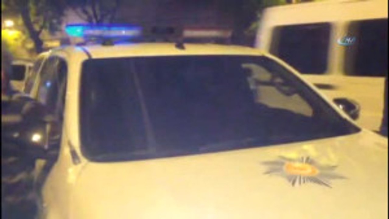 Emniyet Amiri Taraftara Üçlü Çektirdi