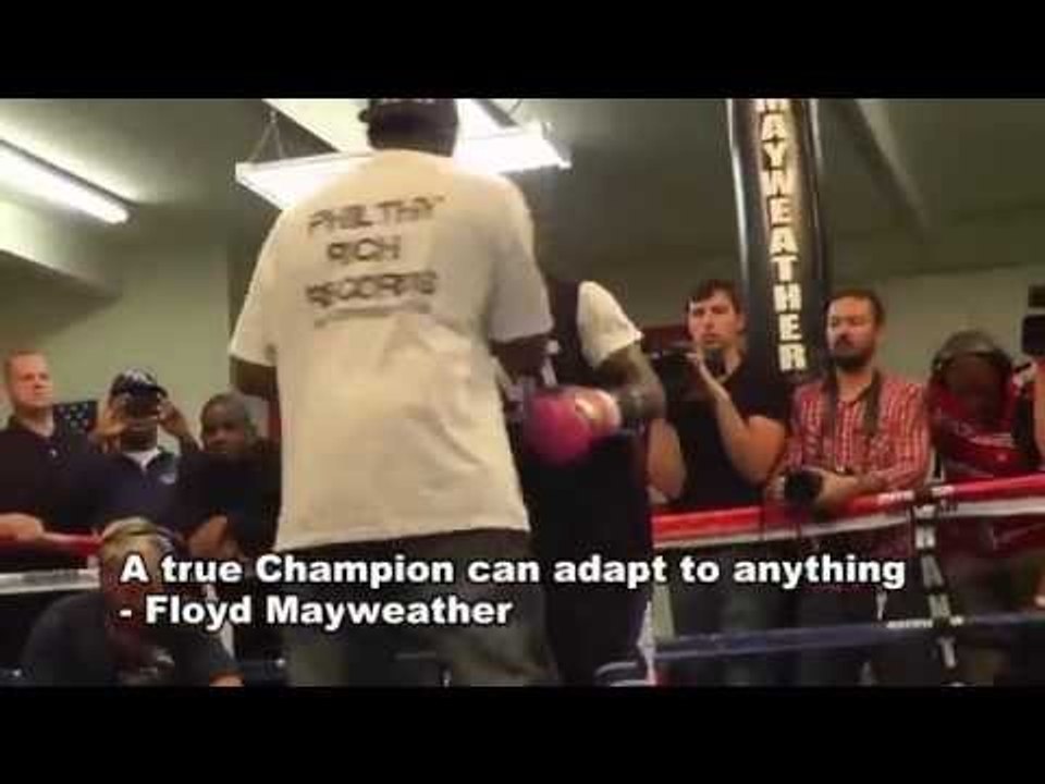 Floyd Mayweather & Oscar De La Hoya Offer To Help Ronda Rousey With Her Boxing