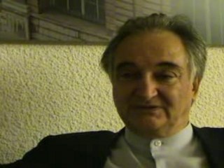 Attali : "Le web, un outil de démocratie considérable"