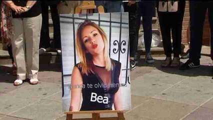 Molina de Segura guarda un minuto de silencio por asesinato machista de vecina