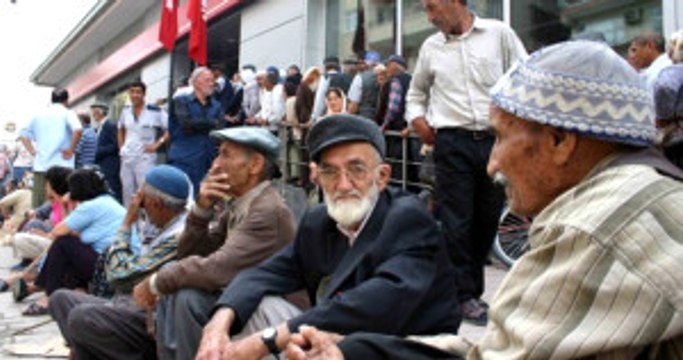 Başbakan Yardımcısı Kurtulmuş: Emeklilik Yaşı İleri Çekilmeyecek