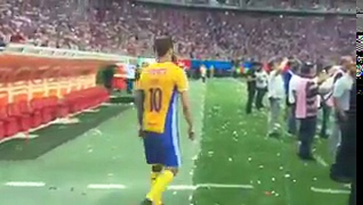 Gignac perd le titre, refuse d’aller chercher sa médaille et se chauffe avec un reporter