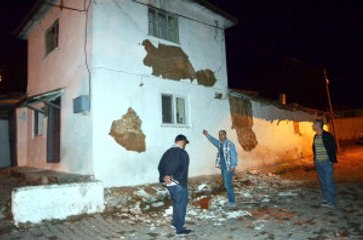 Manisa'daki Depremin Bilançosu Netleşiyor